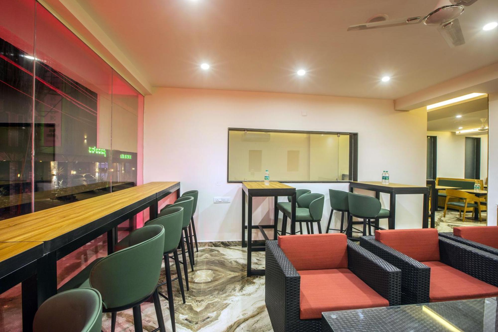 Hotel Sterling Plaza- Bangalore International Airport Dod Jala Екстер'єр фото